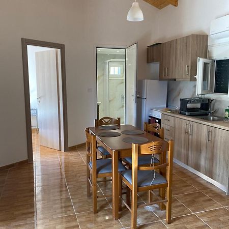 Babis Apartment Áyios Nikítas Exteriér fotografie